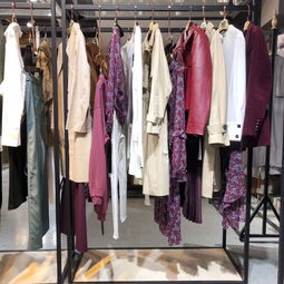 潮流與經(jīng)典的完美融合 上海一流鞋帽品牌的折扣批發(fā)新篇章